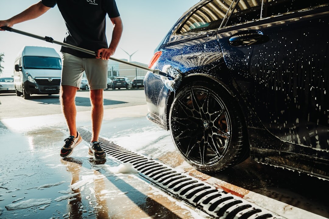 luxury car exterior cleaning